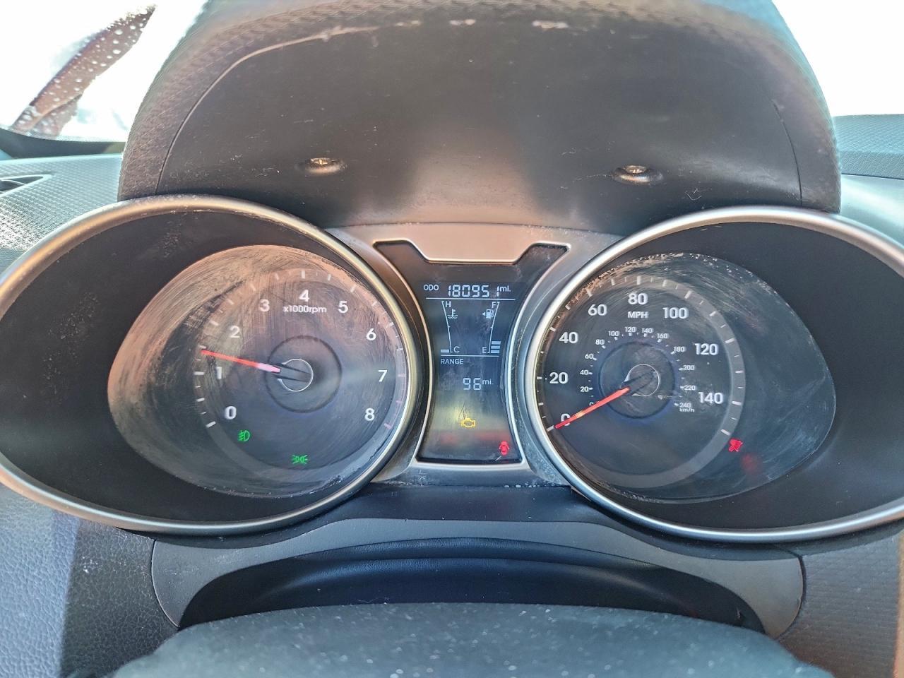 2013 HYUNDAI VELOSTER