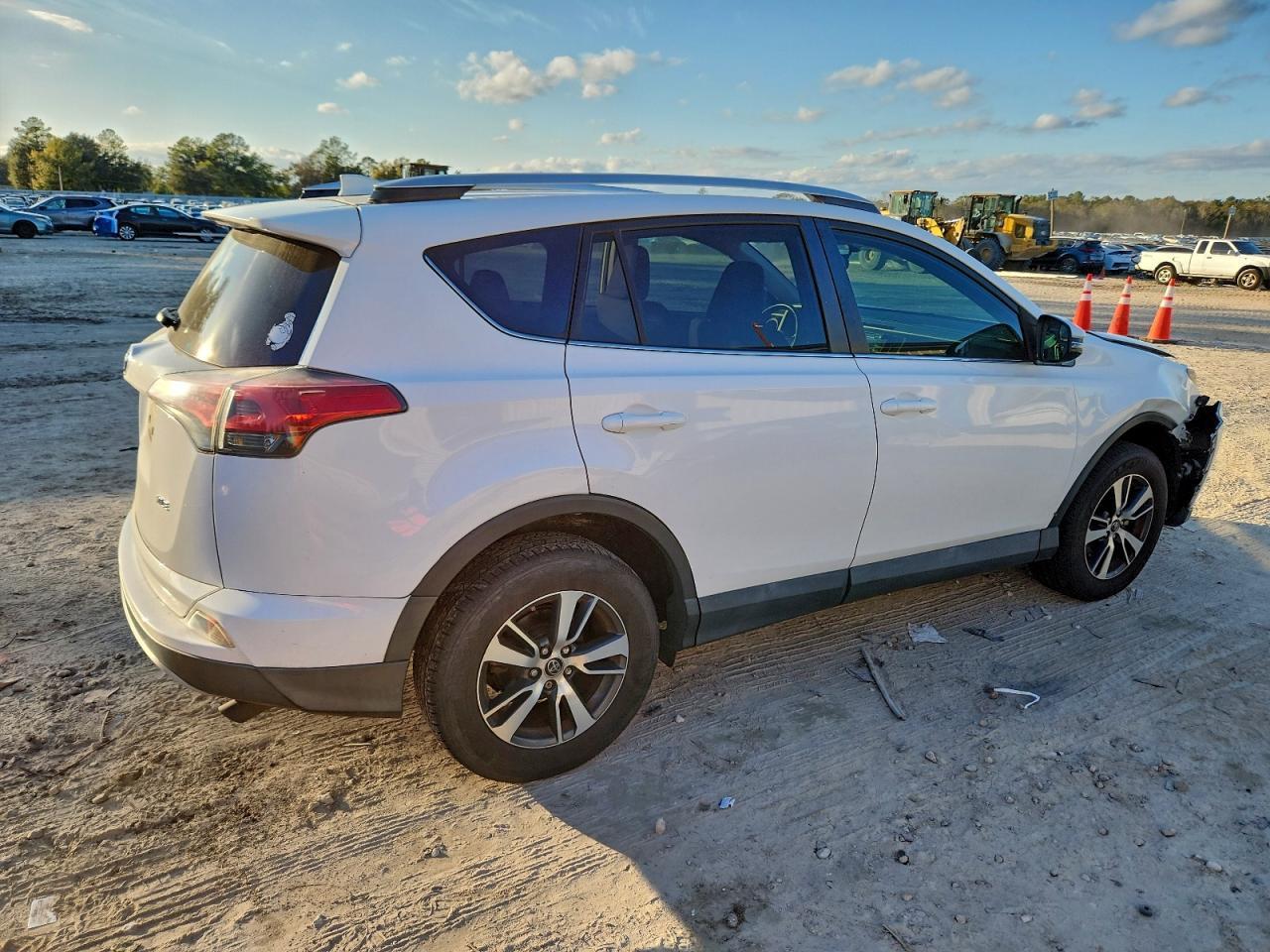 2016 TOYOTA RAV4