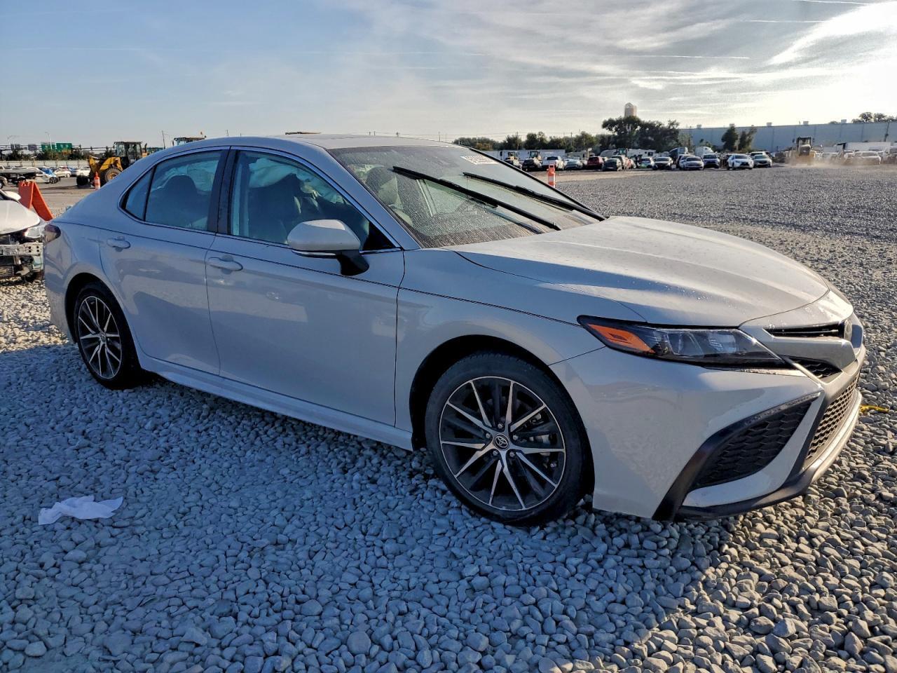 2023 TOYOTA CAMRY