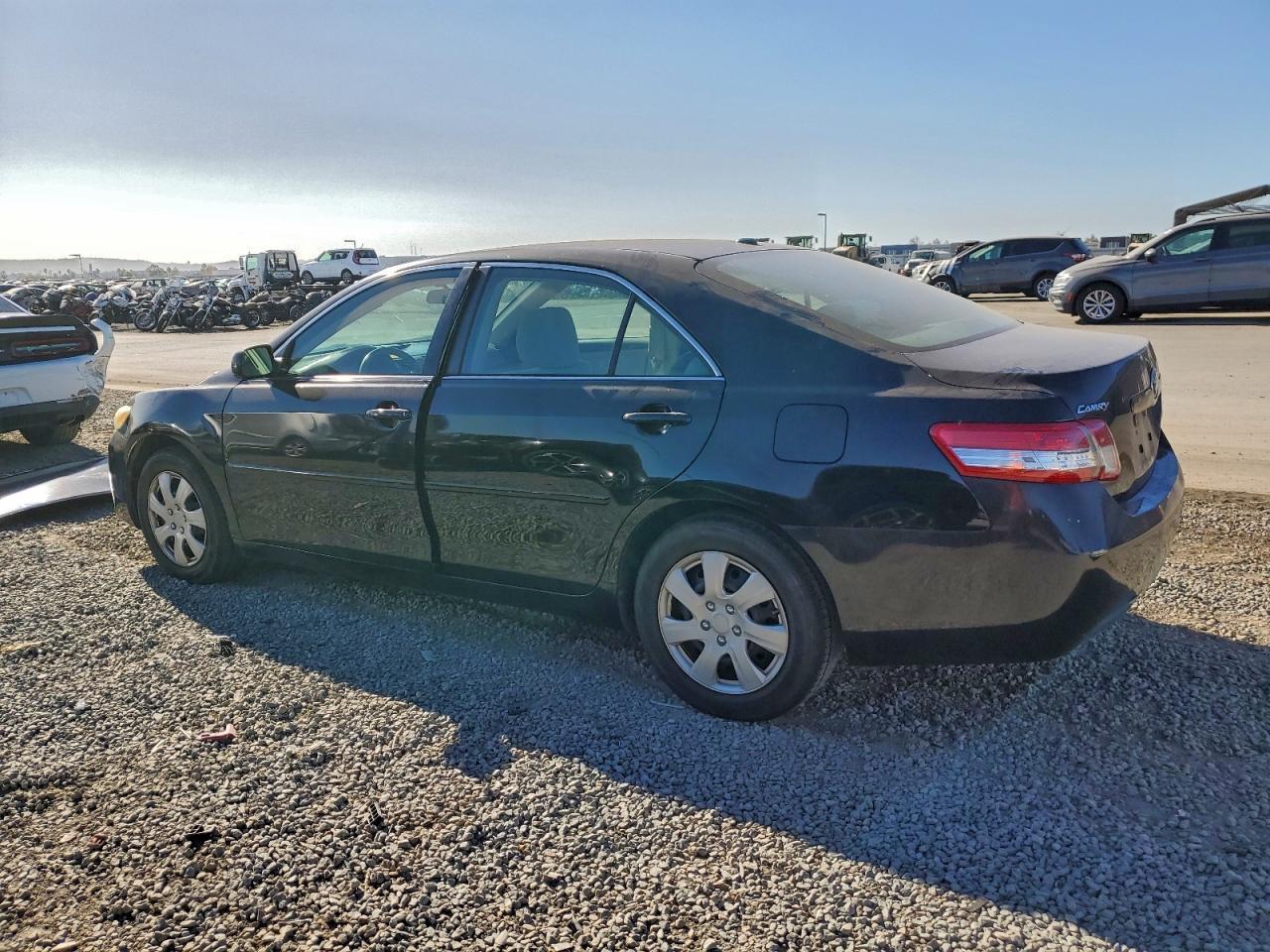 2010 TOYOTA CAMRY