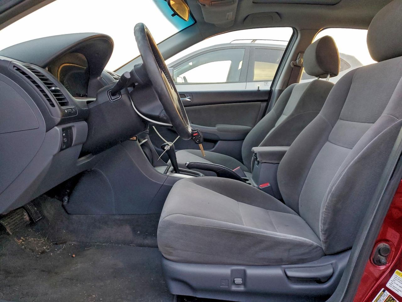 2004 HONDA ACCORD