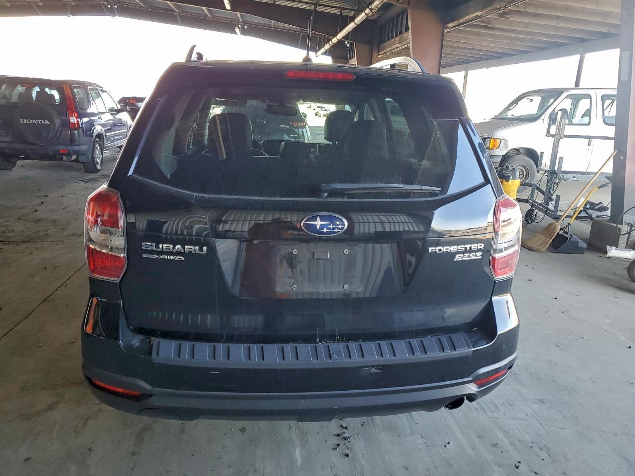 2015 SUBARU FORESTER