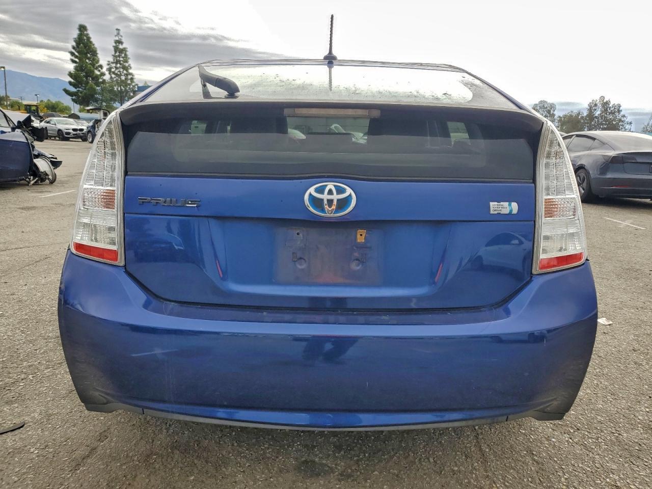 2010 TOYOTA PRIUS