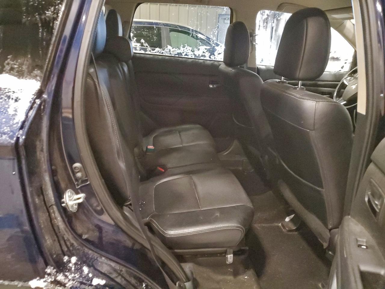 2016 MITSUBISHI outlander