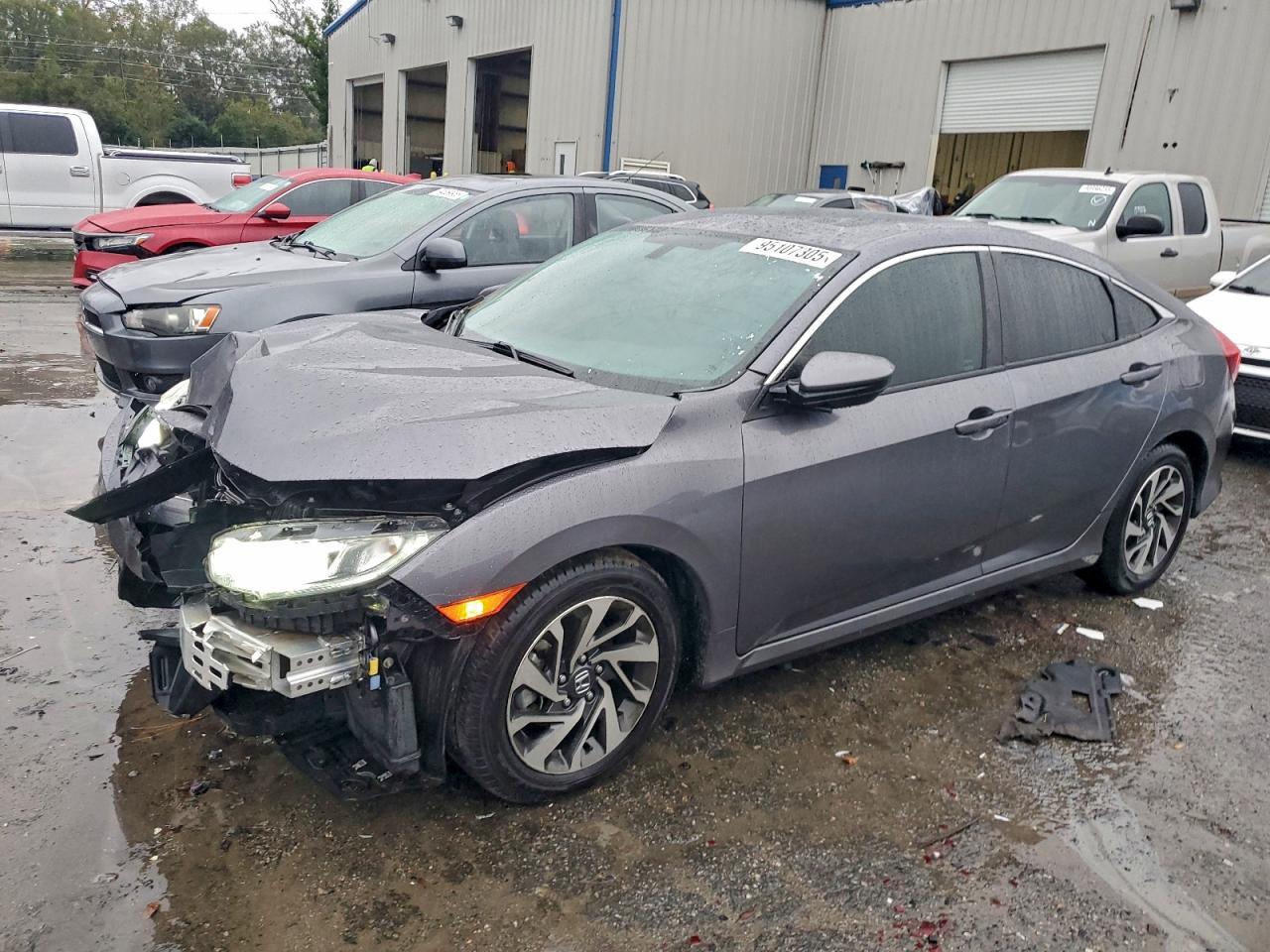 2018 HONDA CIVIC