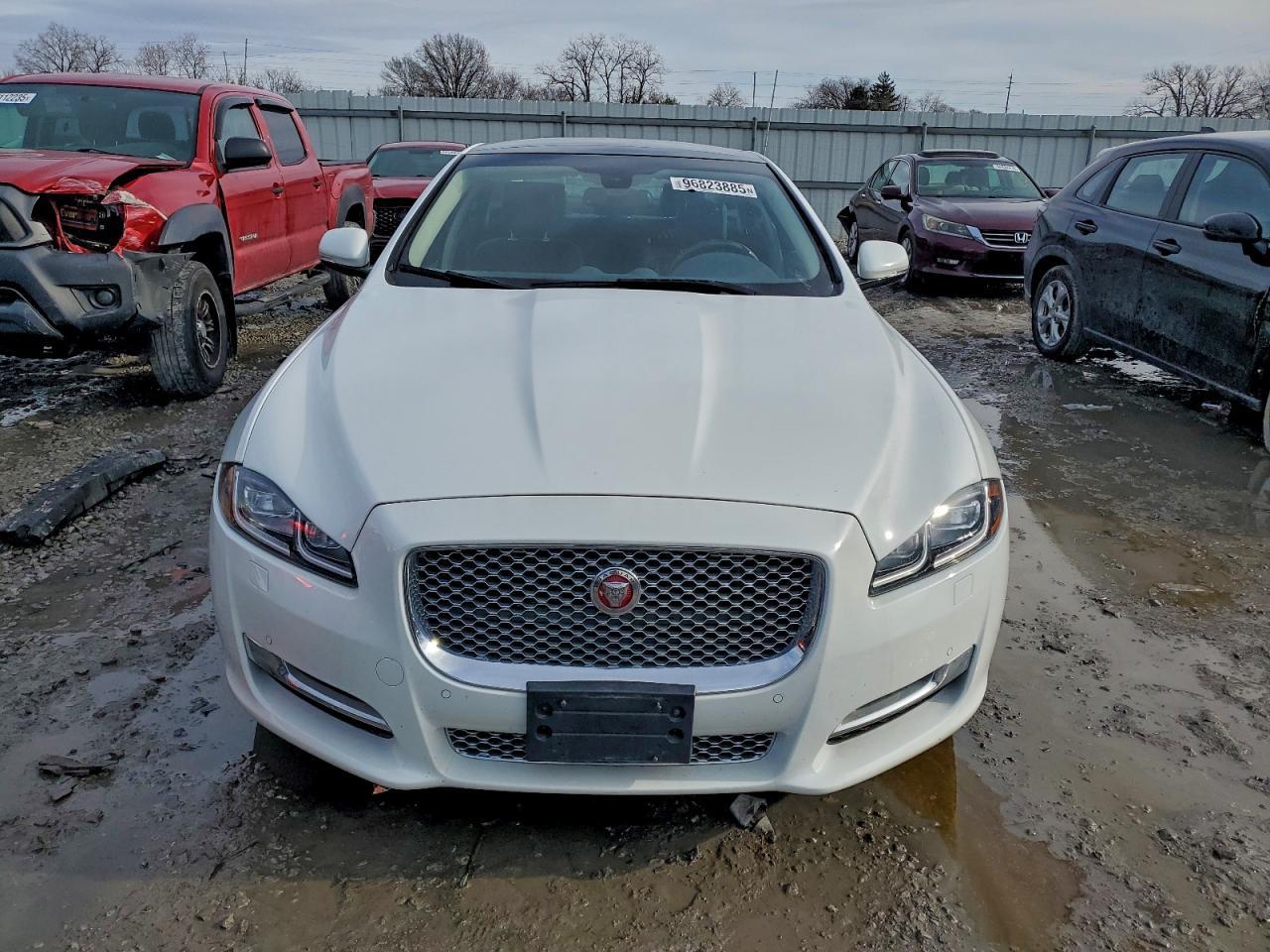 2016 JAGUAR Xj-Series