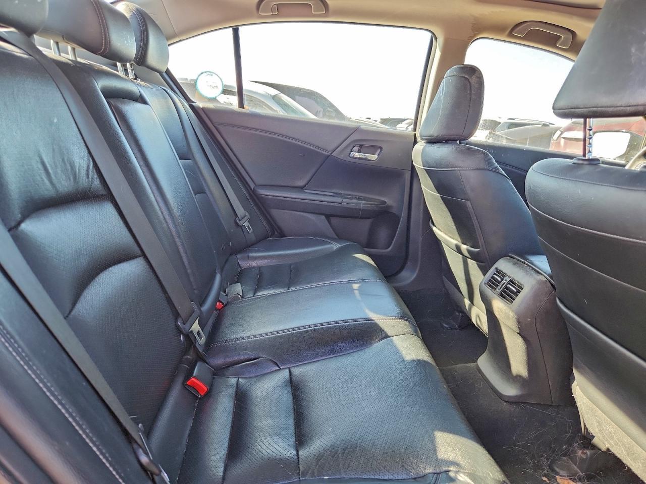 2015 HONDA ACCORD