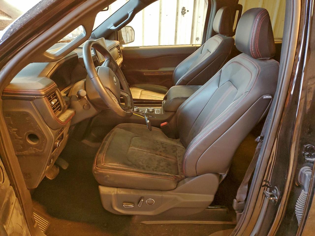 2024 FORD Expedition