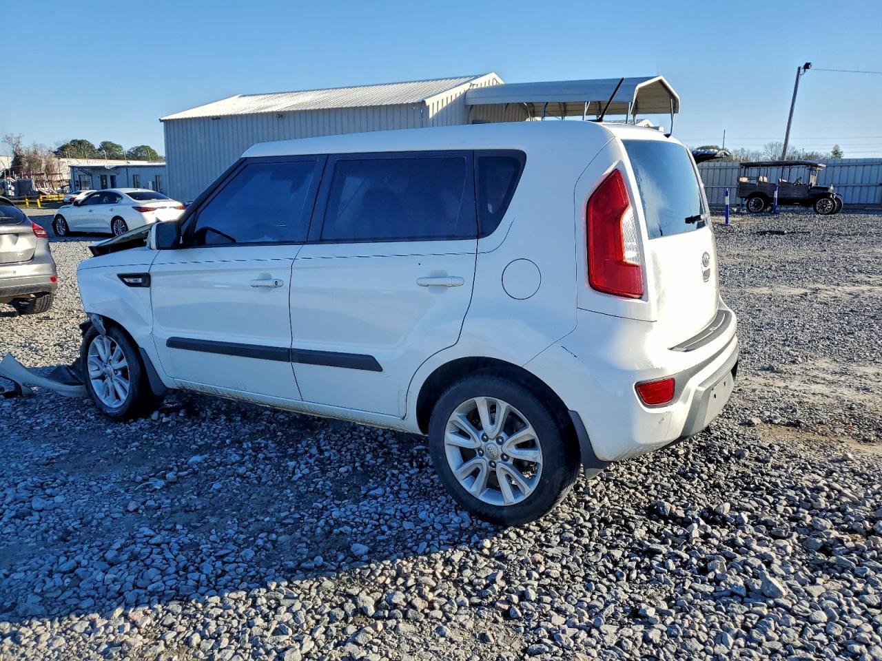 2013 KIA SOUL +