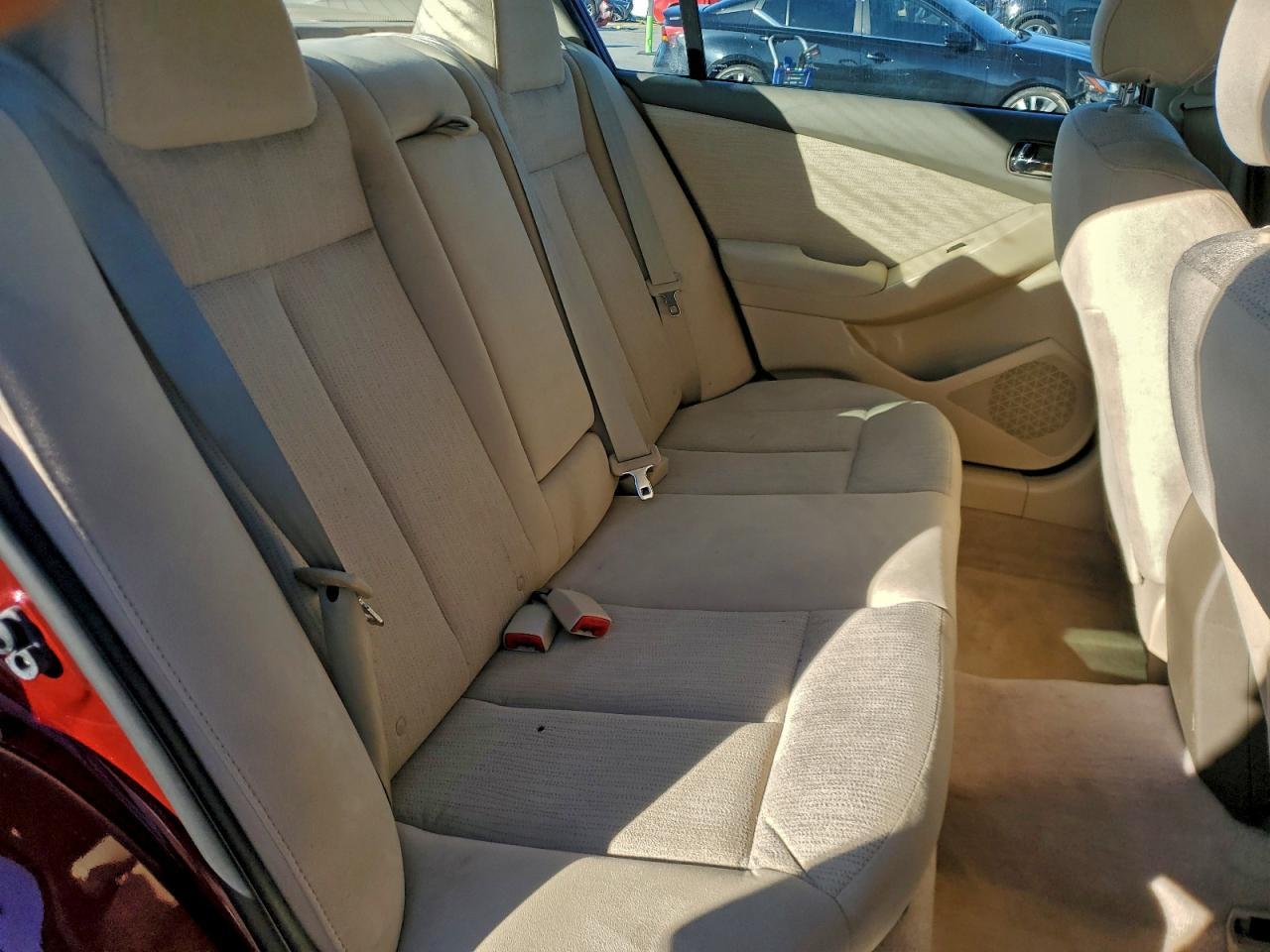 2012 NISSAN ALTIMA