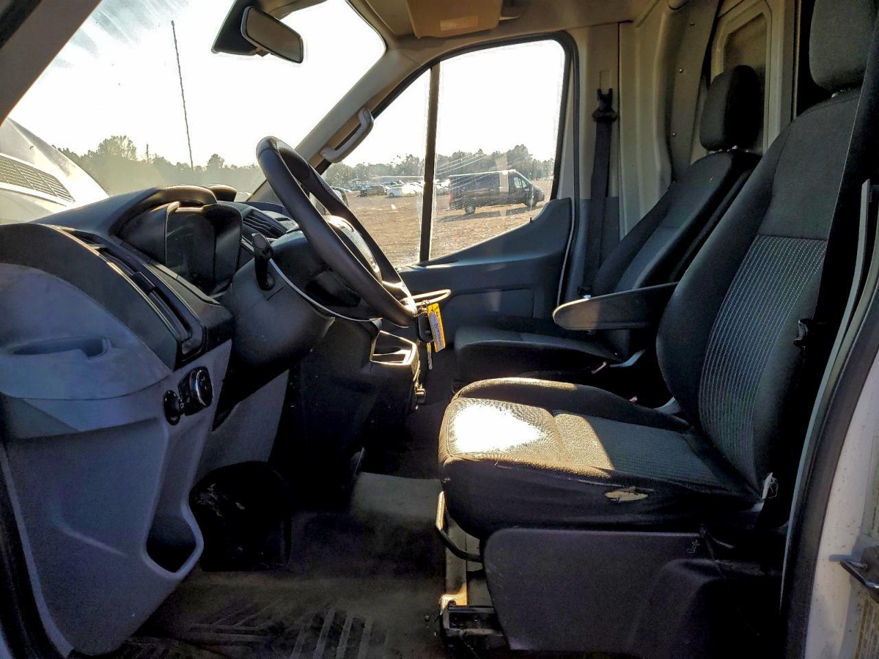 2019 FORD Transit