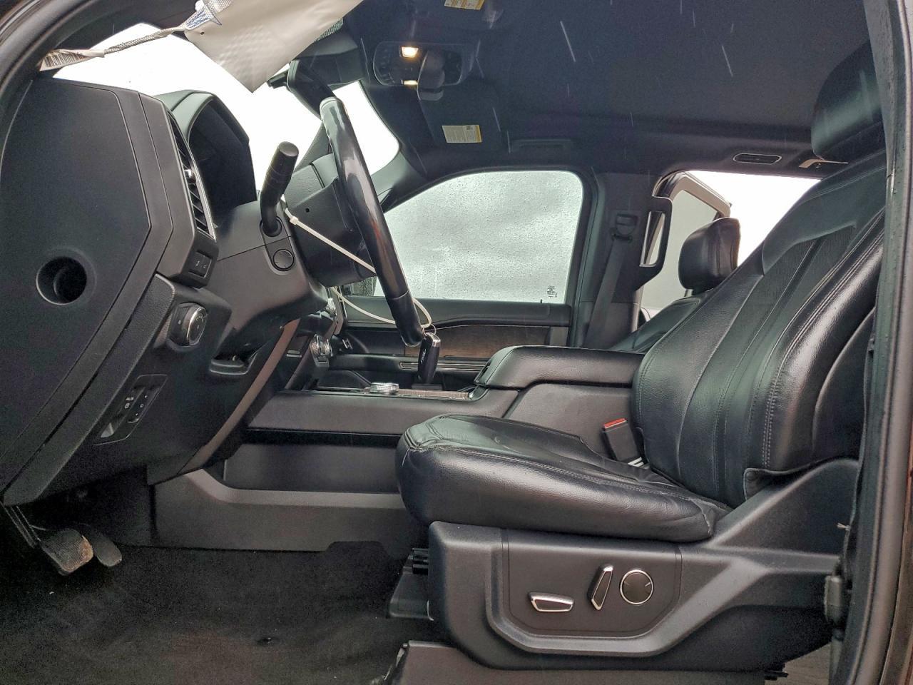 2020 FORD Expedition