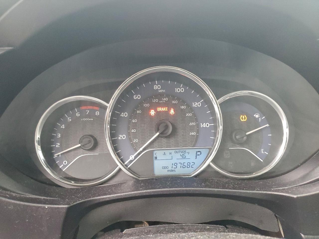 2015 TOYOTA COROLLA
