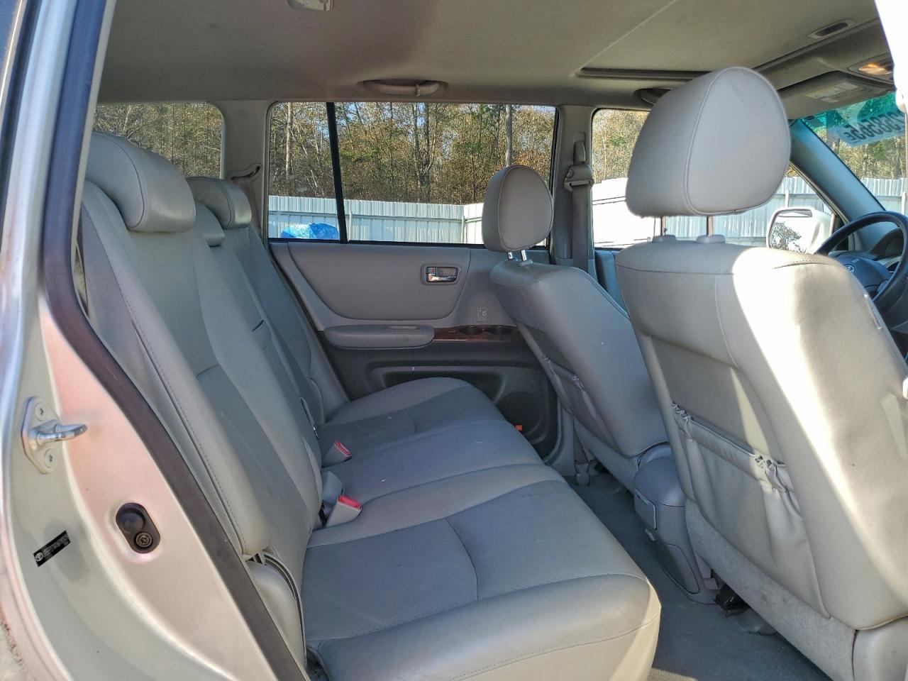 2006 TOYOTA HIGHLANDER