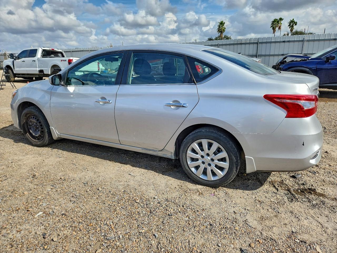 2016 NISSAN SENTRA