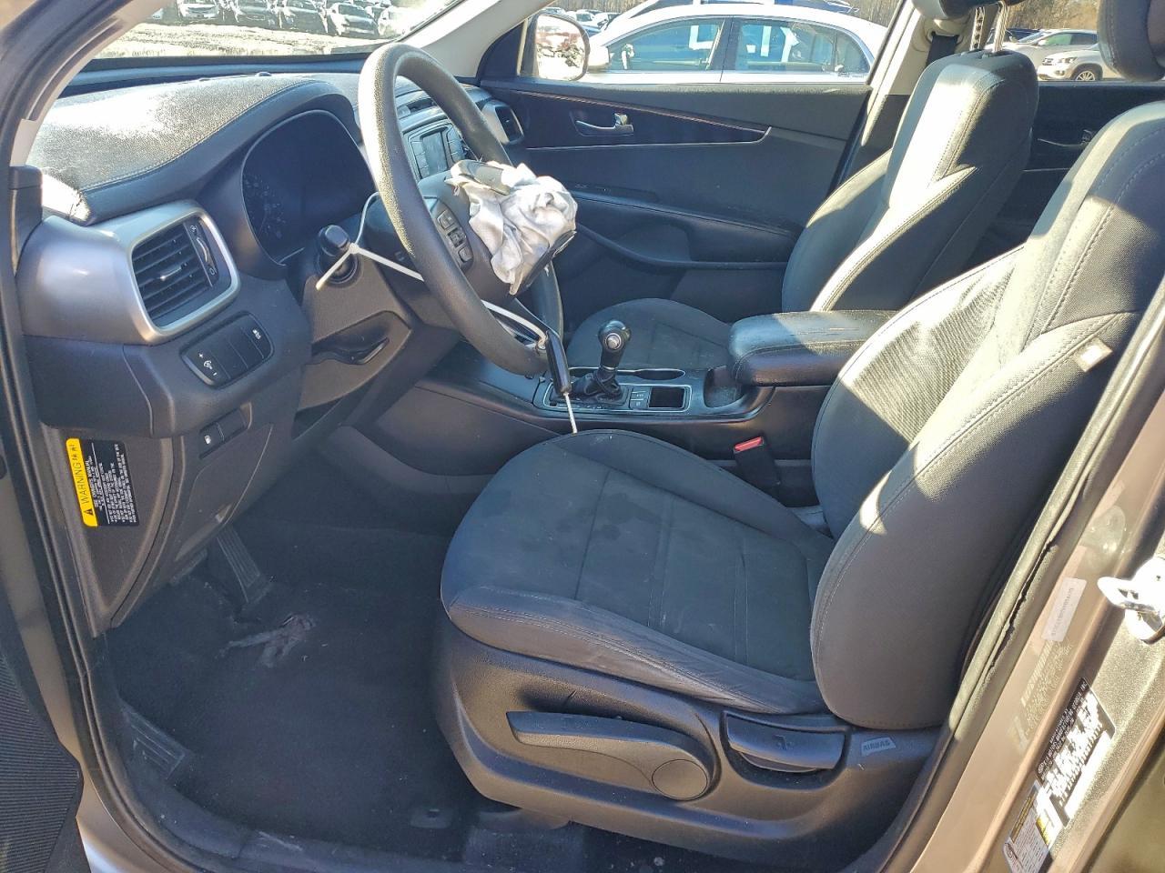 2016 KIA SORENTO