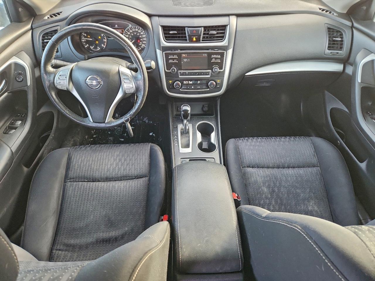 2017 NISSAN ALTIMA