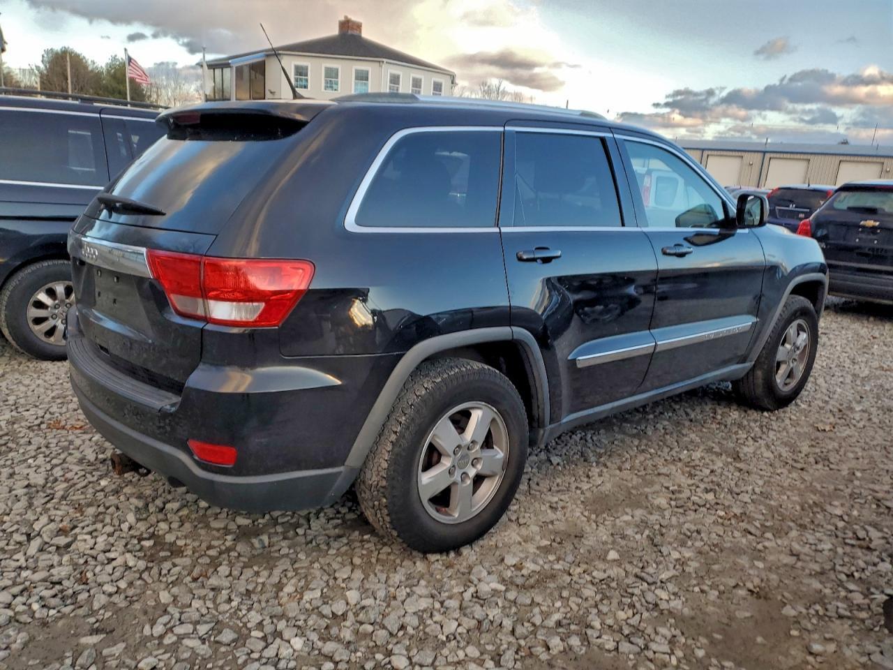 2011 JEEP Grand Cherokee