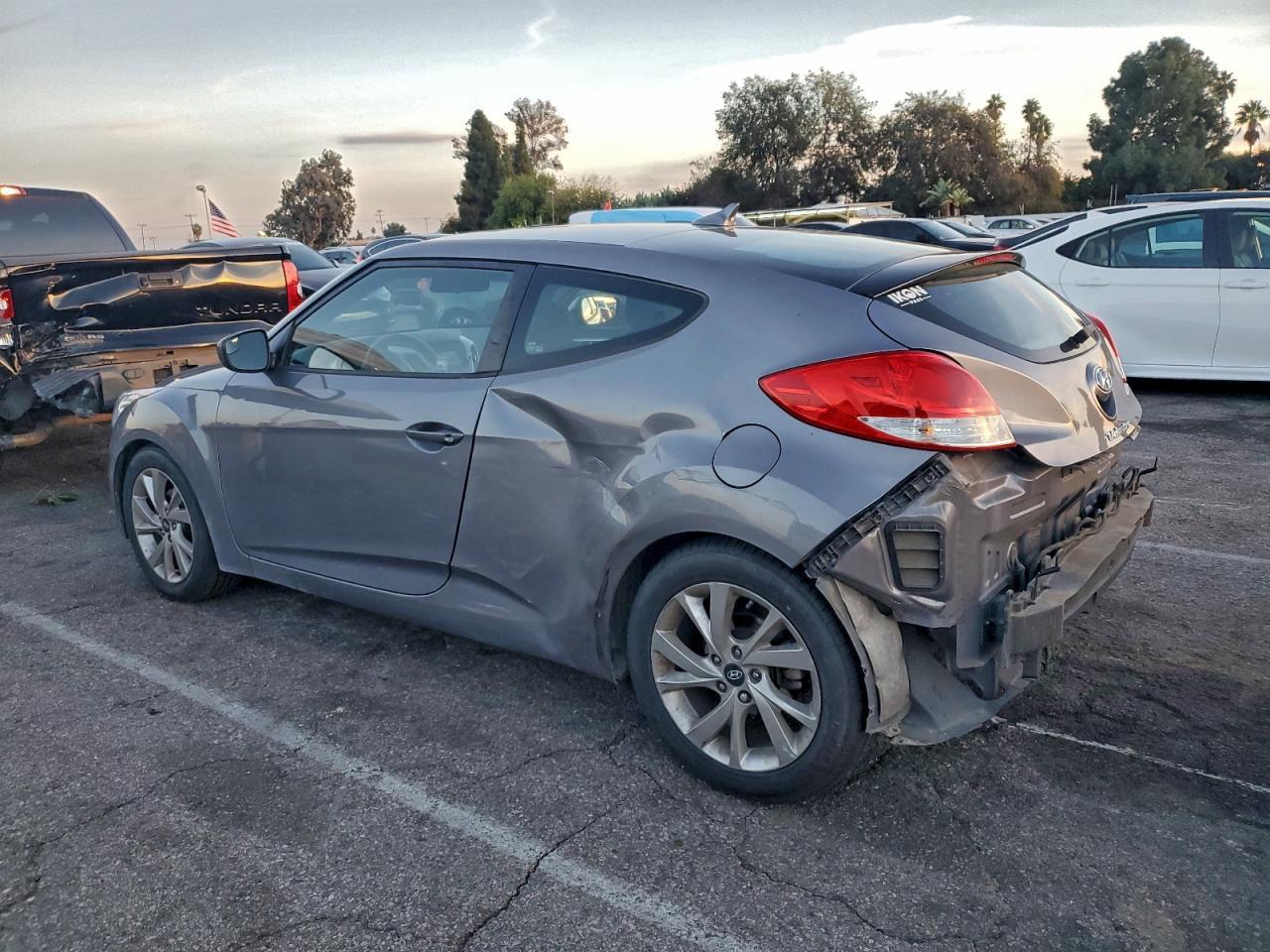 2016 HYUNDAI VELOSTER