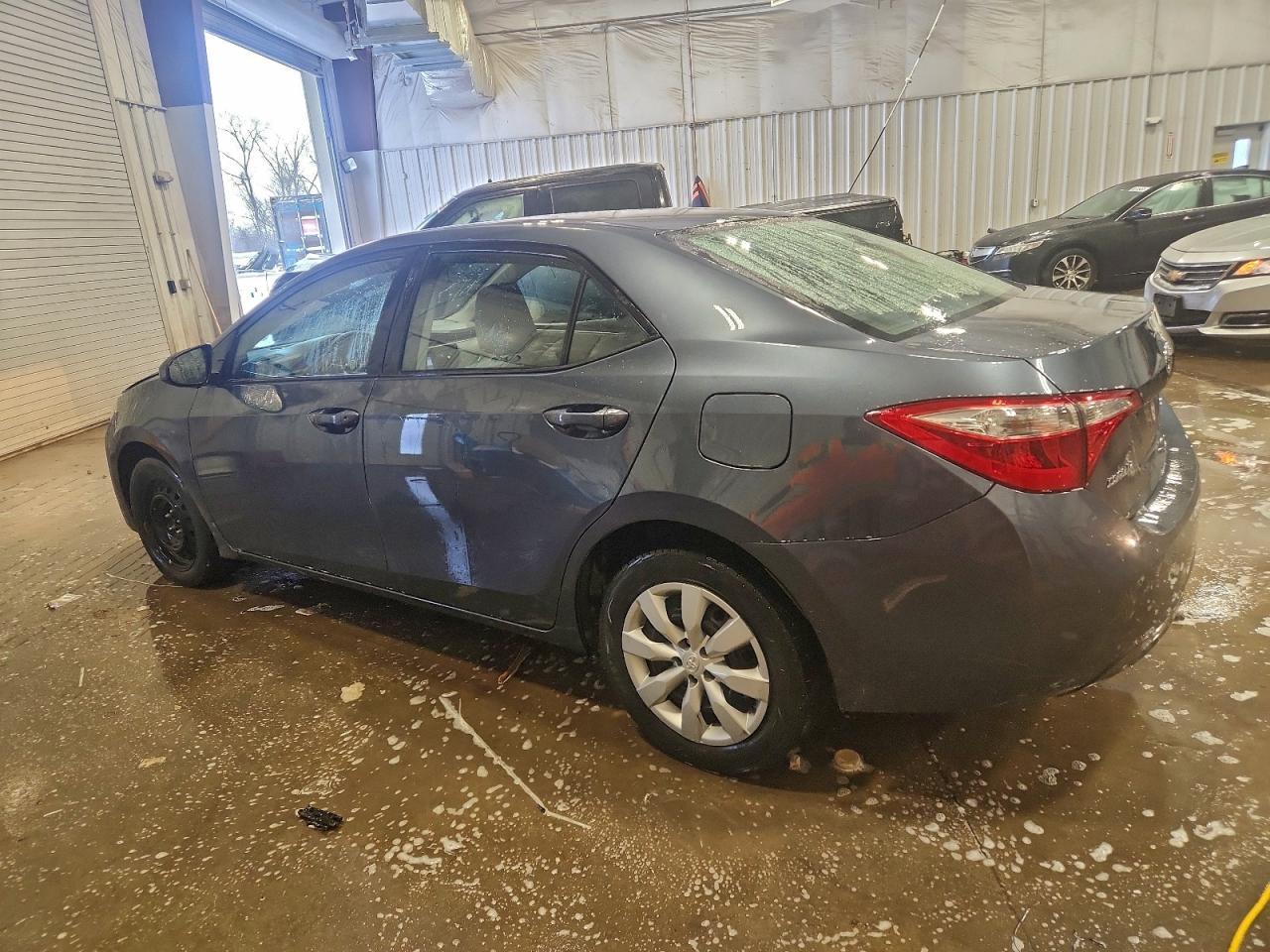 2016 TOYOTA COROLLA