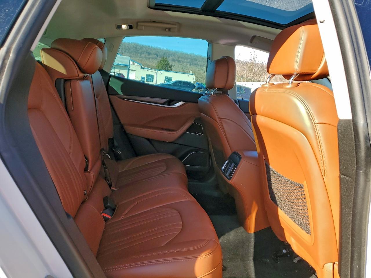 2017 MASERATI Levante