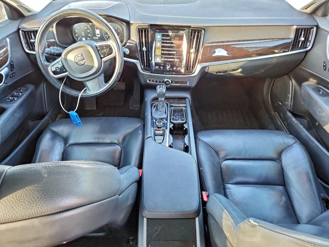 2018 VOLVO S90