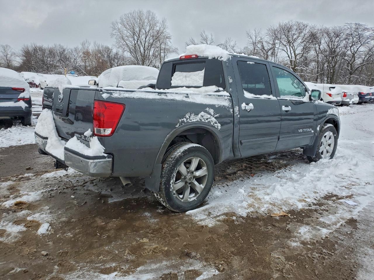 2012 NISSAN Titan