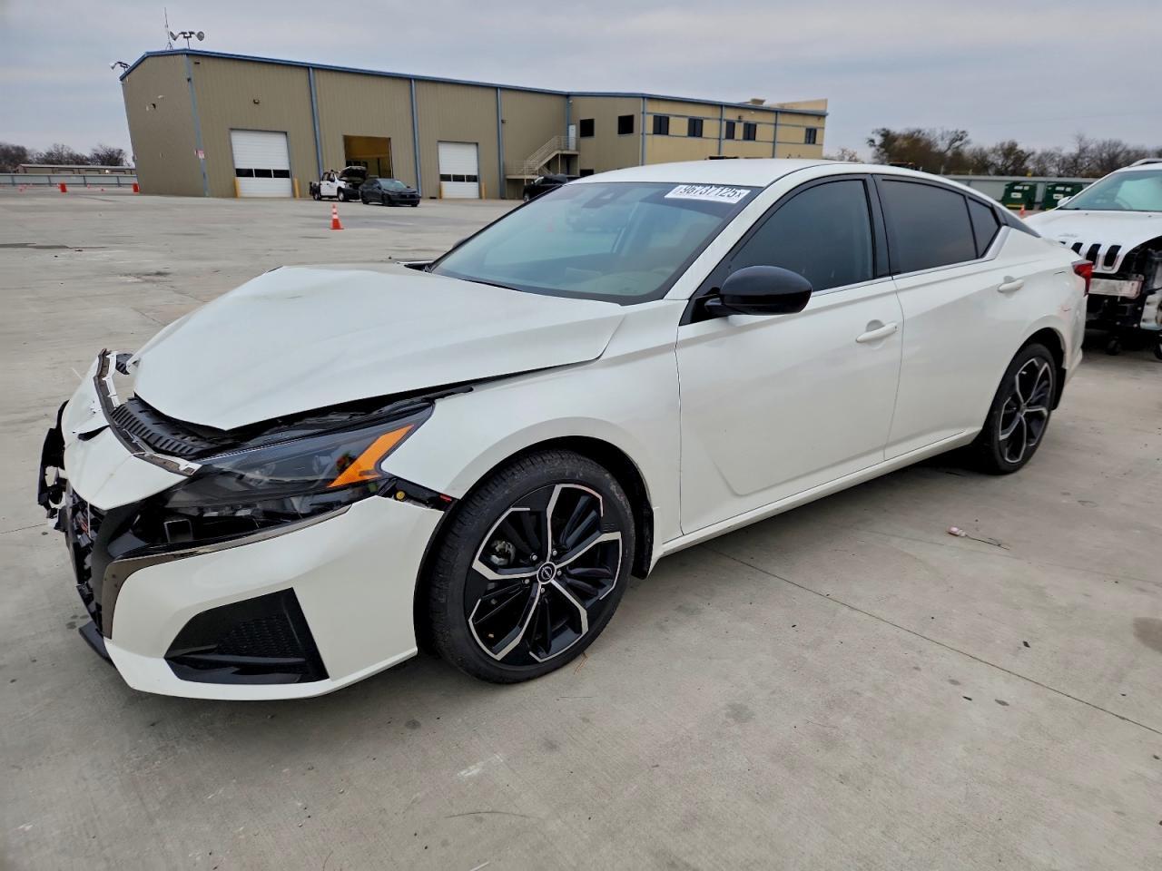 2024 NISSAN ALTIMA