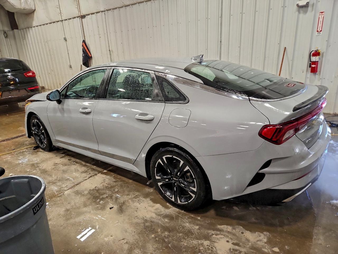 2022 KIA K5