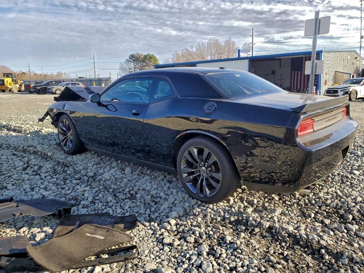 2013 DODGE Challenger