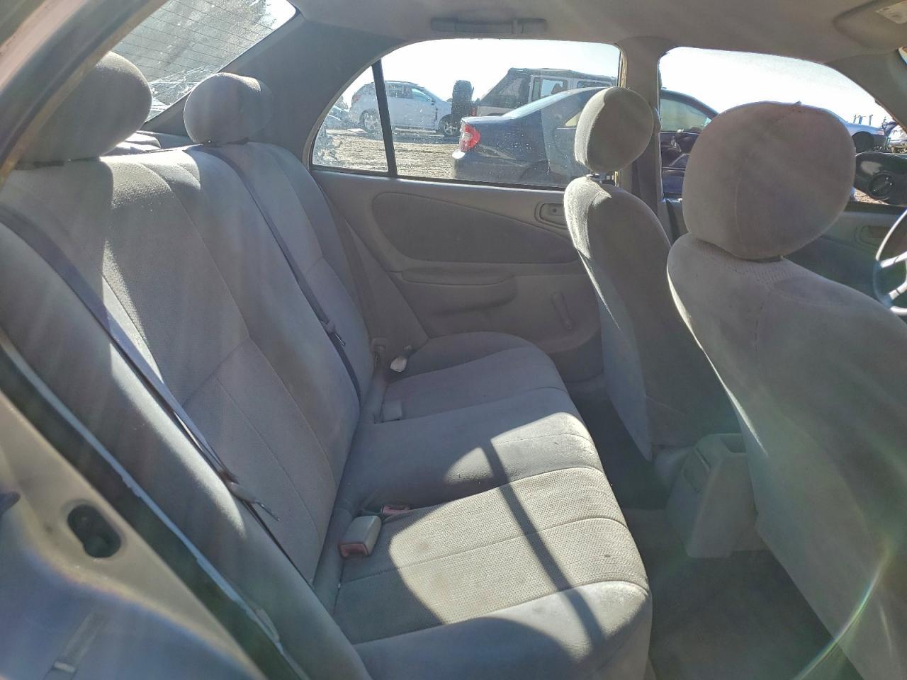 2001 TOYOTA COROLLA
