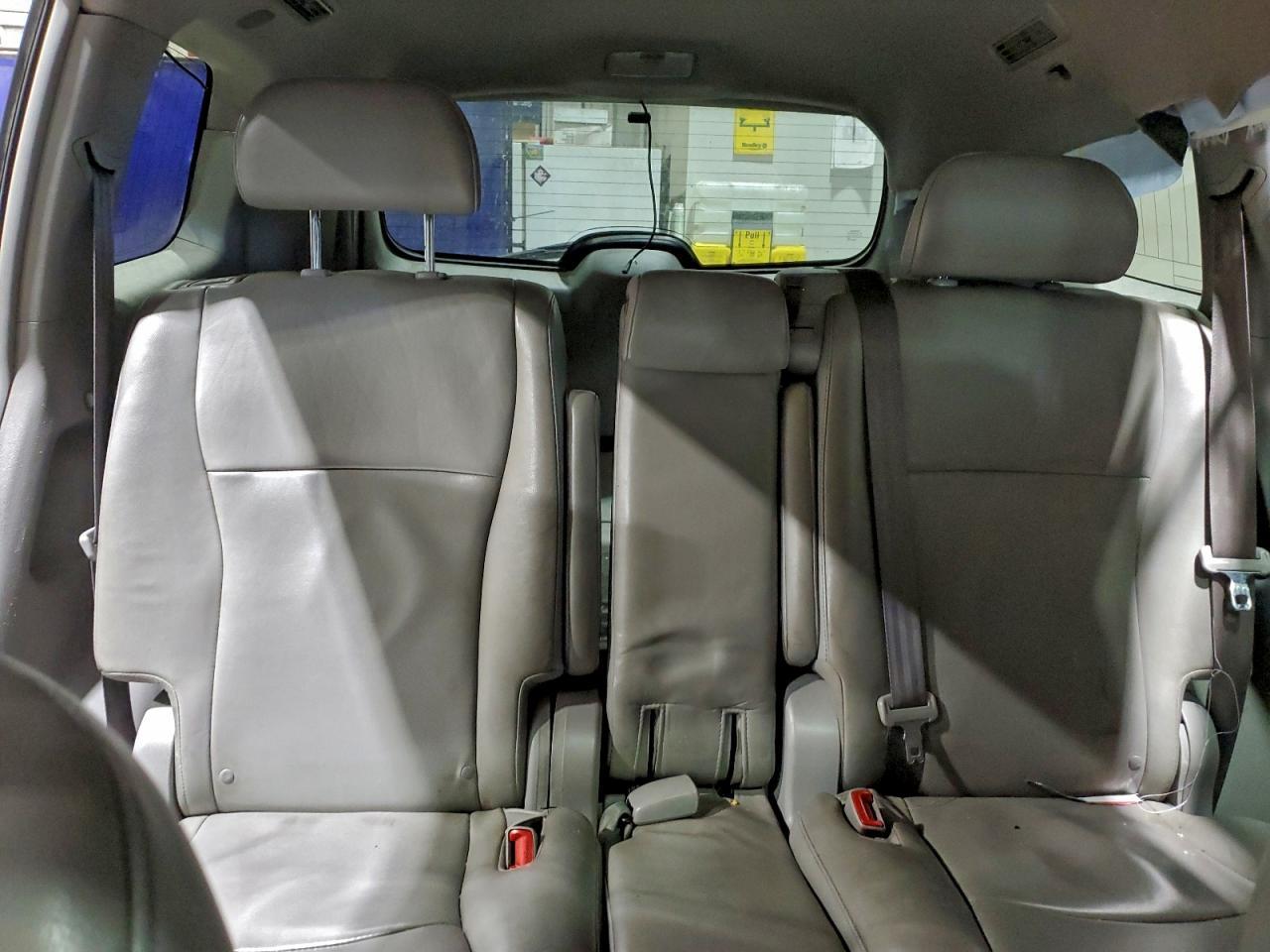 2013 TOYOTA HIGHLANDER