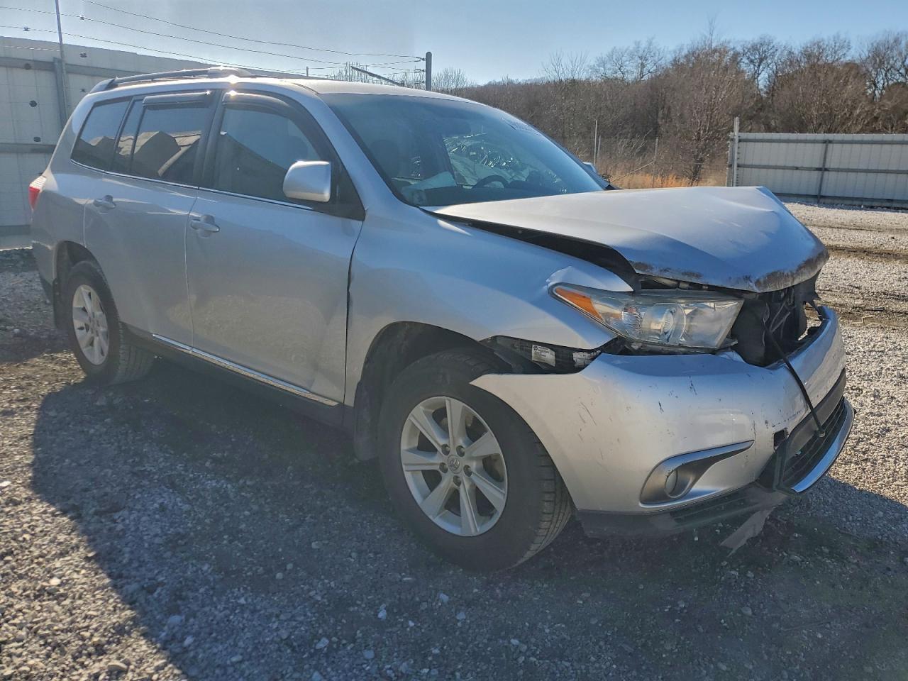 2013 TOYOTA HIGHLANDER