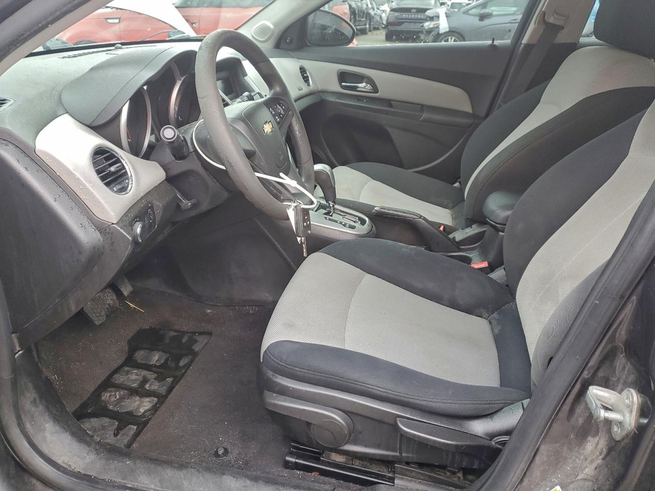 2011 CHEVROLET CRUZE