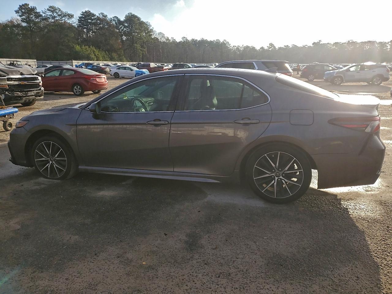 2023 TOYOTA CAMRY