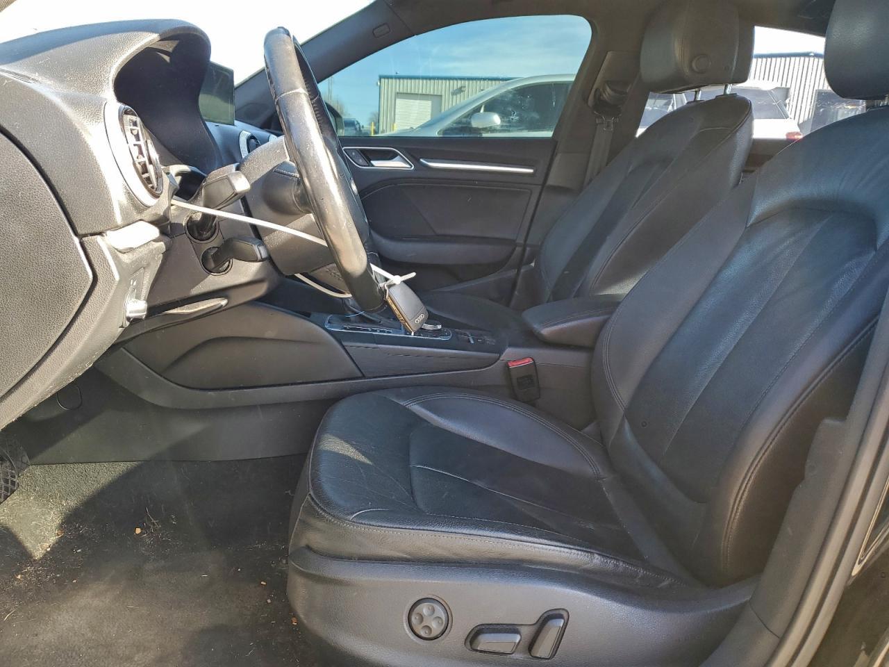 2015 AUDI A3