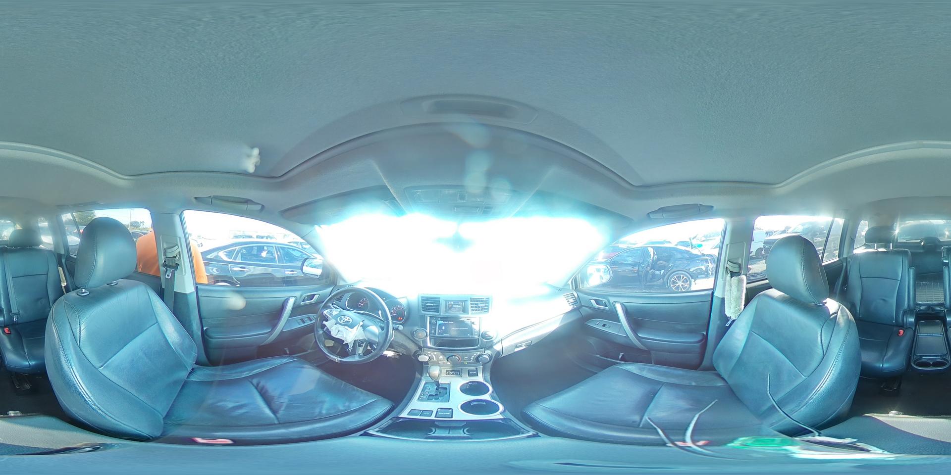 2013 TOYOTA HIGHLANDER