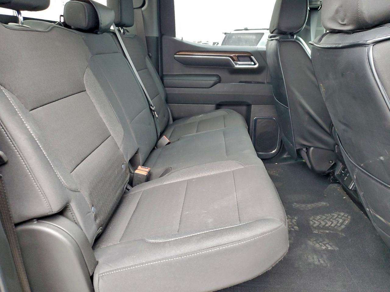 2025 CHEVROLET Silverado