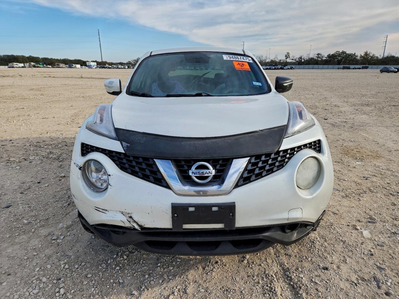 2015 NISSAN Juke