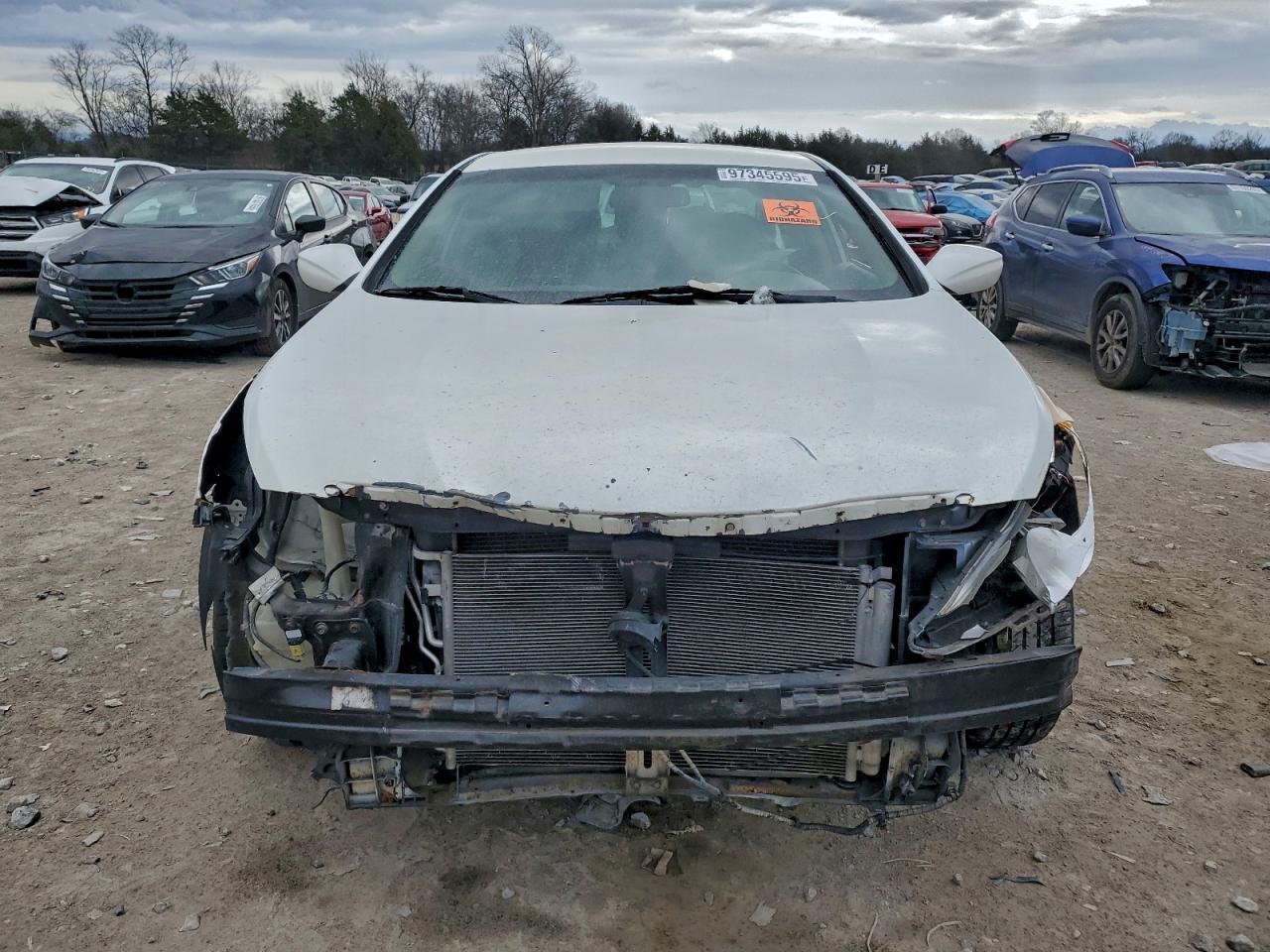 2011 HYUNDAI SONATA