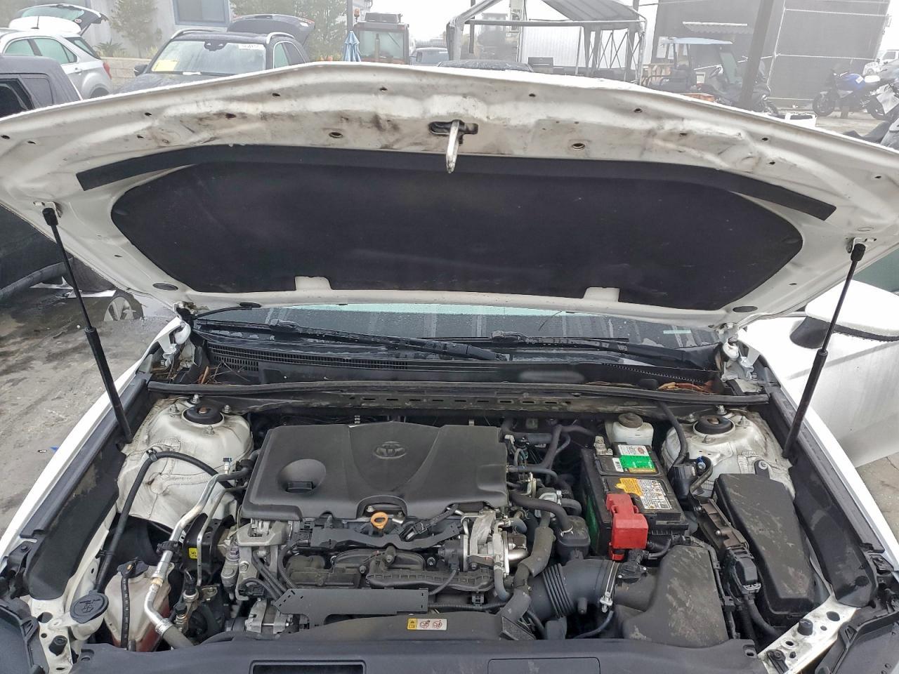 2019 TOYOTA CAMRY