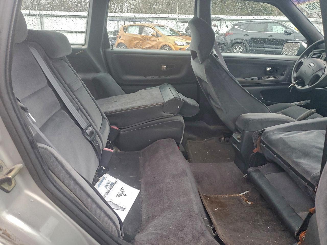 1998 VOLVO V70