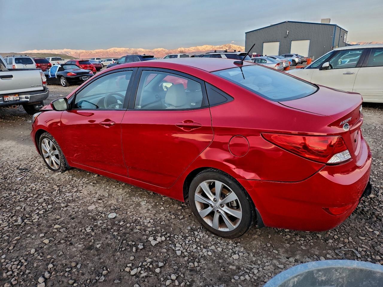 2012 HYUNDAI ACCENT