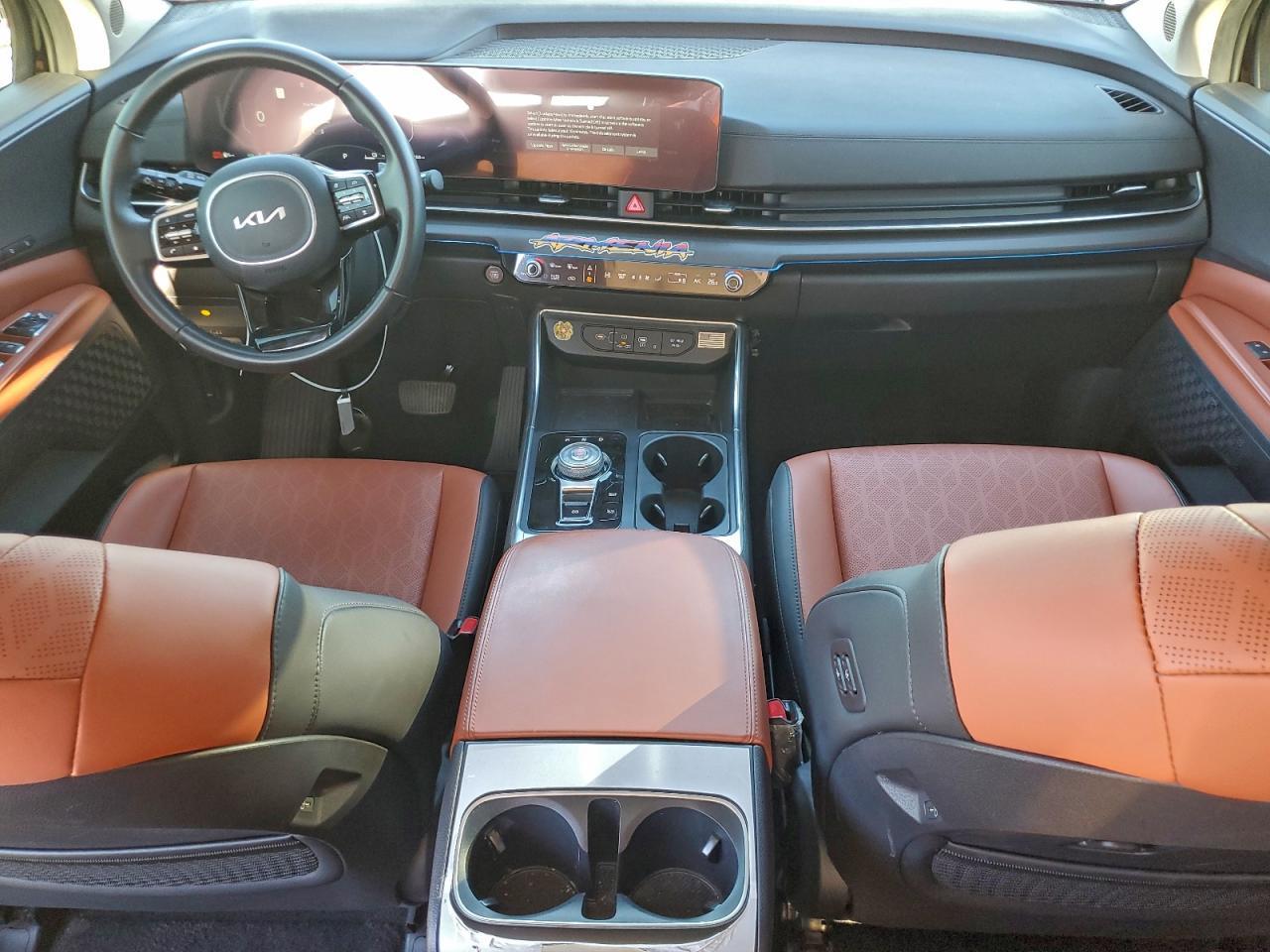 2025 KIA Carnival