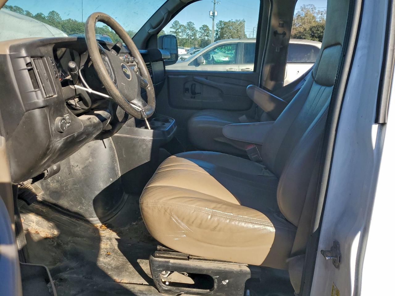 2015 CHEVROLET EXPRESS 2500