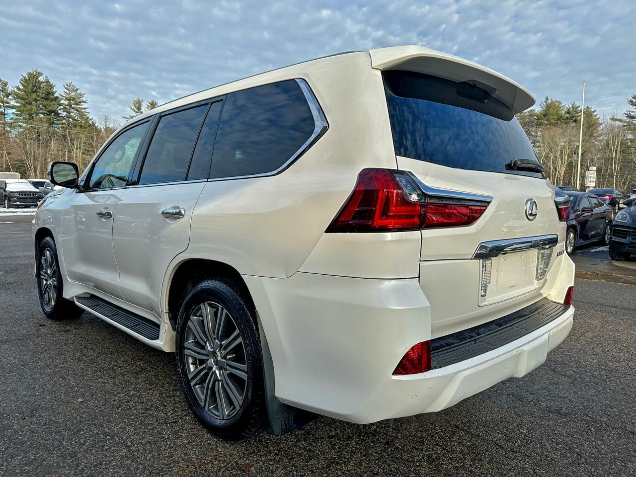 2017 LEXUS LX 570