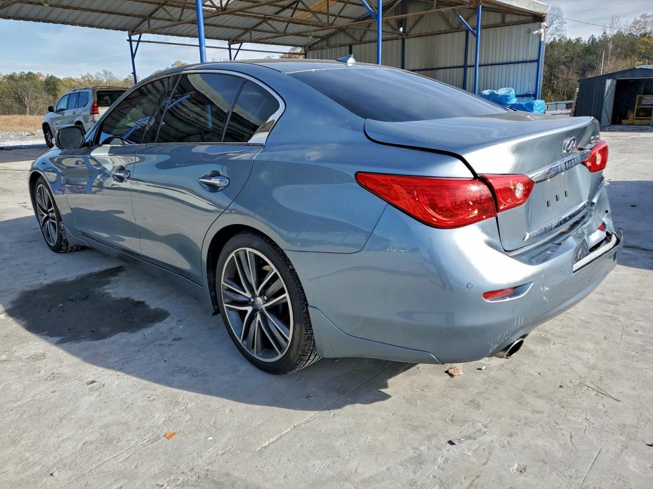 2016 INFINITI Q50