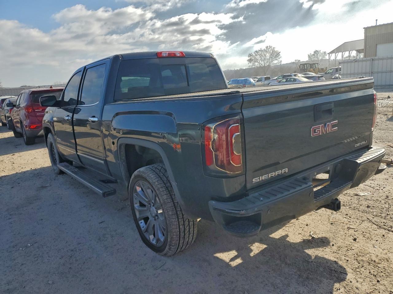 2017 GMC Sierra