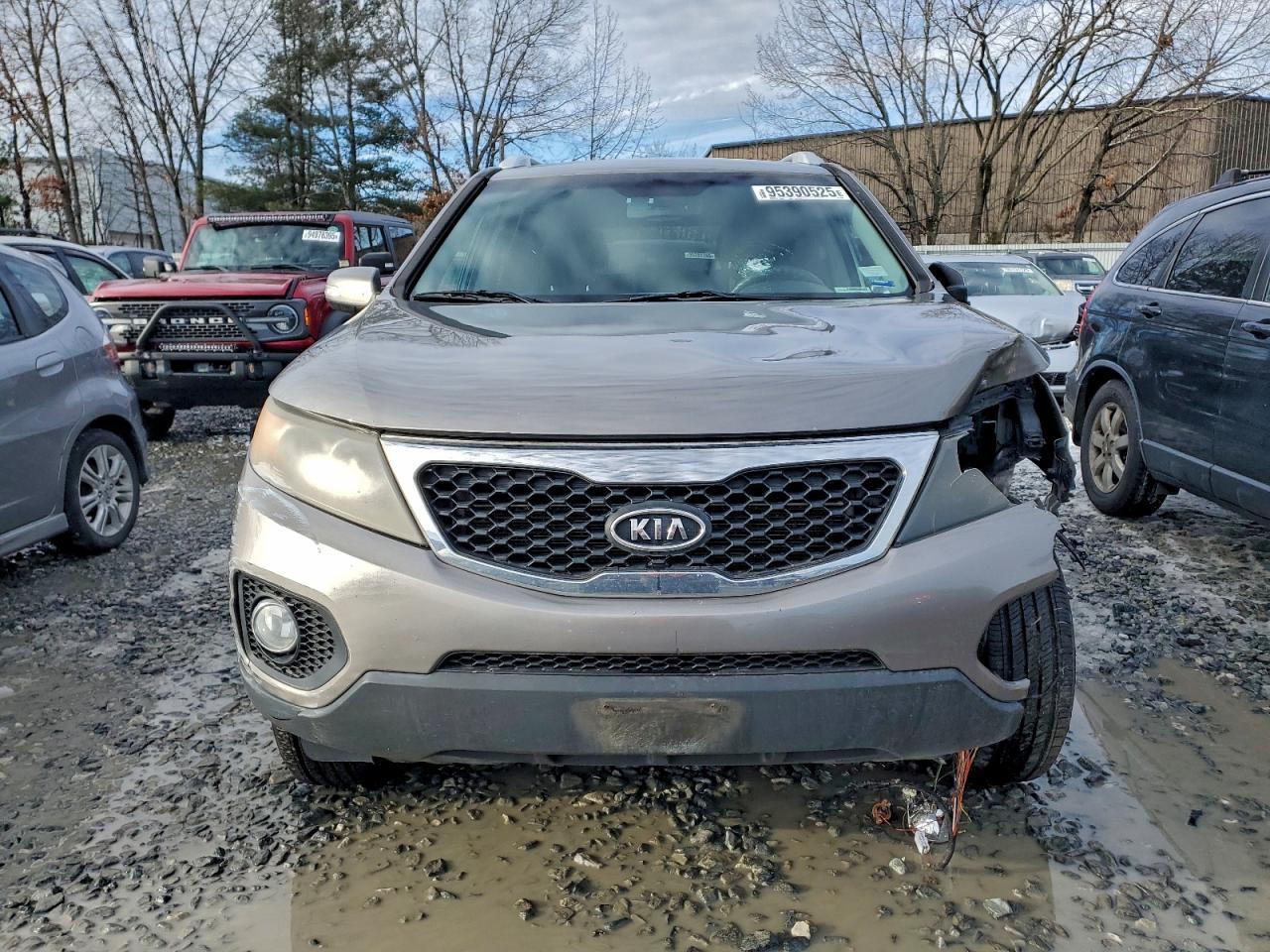 2011 KIA SORENTO