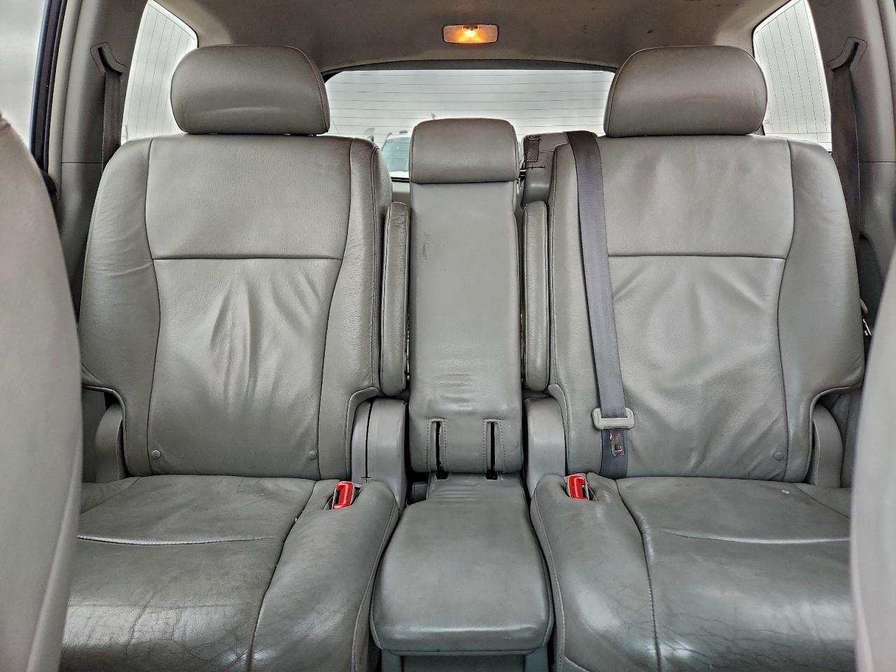 2010 TOYOTA HIGHLANDER